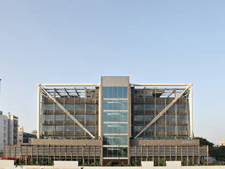 Volvo-Eicher Headquarter, Gurgaon, romi khosla design studios romi khosla design studios