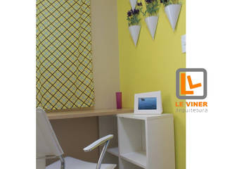 Dormitório menina, Le Viner Arquitetura Le Viner Arquitetura Nursery/kid’s room Wood Yellow