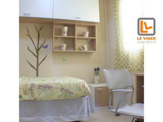 Dormitório menina, Le Viner Arquitetura Le Viner Arquitetura Stanza dei bambini minimalista Legno Effetto legno