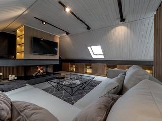 Мансарда с железным поясом, LOFTING LOFTING Industrial style living room