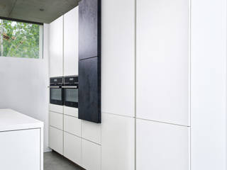 ARCOS Blanc Edition Oxyd Blue von SCHMIDT Küchen, Schmidt Küchen Schmidt Küchen Cocinas modernas