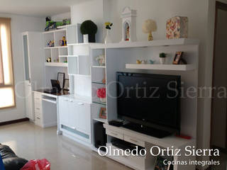Muebles de Entretenimiento, Cocinas Integrales Olmedo Ortiz Sierra Cocinas Integrales Olmedo Ortiz Sierra Study/office Wood Wood effect