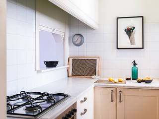 Kitchen Markham Stagers Moderne Küchen Artwork,blue,yellow