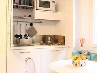 monolocale funzionale e piccolissimo, studio ferlazzo natoli studio ferlazzo natoli Eclectic style kitchen