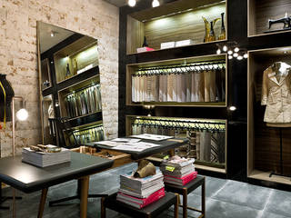 ATELIÊ DE ALTA COSTURA -CASA COR GOIAS 2016, TOLENTINO ARQUITETURA E INTERIORES TOLENTINO ARQUITETURA E INTERIORES Commercial spaces Wood Wood effect