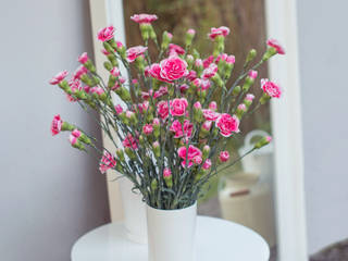 Blumen der Woche, Bloomy Days GmbH Bloomy Days GmbH Living roomAccessories & decoration