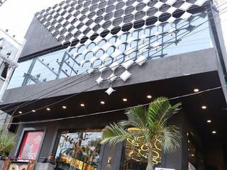 restaurant complex, Vinyaasa Architecture & Design Vinyaasa Architecture & Design Commercial spaces