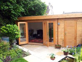 Somerset Log Cabin, Garden Affairs Ltd Garden Affairs Ltd مكتب عمل أو دراسة خشب Wood effect