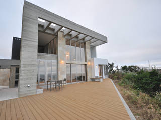 SNZT-HOUSE, 門一級建築士事務所 門一級建築士事務所 Modern Houses Reinforced concrete Grey