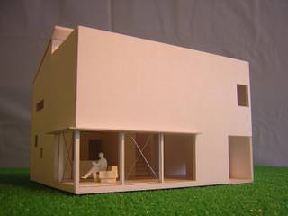 模型は『家造りの便利グッズ』, アース建築工房 アース建築工房 Moderne Häuser Holz Weiß