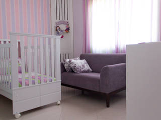 Um clássico dos sonhos - quarto de criança, Sâmira Sallaberry Arquitetura e Interiores Sâmira Sallaberry Arquitetura e Interiores Nursery/kid’s room Natural Fibre Beige