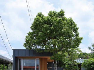 ライフ設計社屋, ㈱ライフ建築設計事務所 ㈱ライフ建築設計事務所 Casas modernas: Ideas, imágenes y decoración