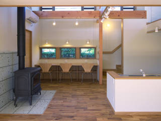 続き間と大開口の家, かんばら設計室 かんばら設計室 オリジナルデザインの 書斎