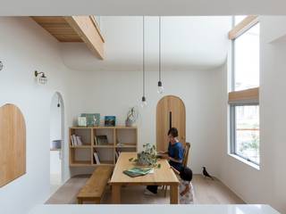 Otsu House, ALTS DESIGN OFFICE ALTS DESIGN OFFICE Sala da pranzo in stile scandinavo Legno Bianco