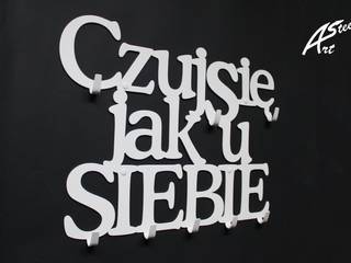 Wieszak na ubrania Czuj się jak u siebie, piękna dekoracja, Art-Steel Art-Steel الممر الحديث، المدخل و الدرج الحديد / الصلب