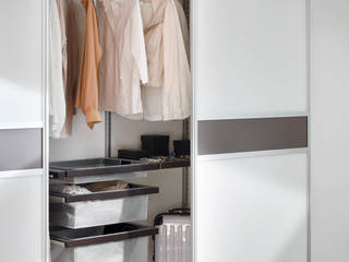 Gästezimmer unterm Dach, Elfa Deutschland GmbH Elfa Deutschland GmbH Modern Bedroom