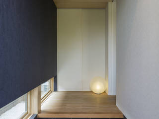 せいじの樹, SQOOL一級建築士事務所 SQOOL一級建築士事務所 Scandinavian style corridor, hallway& stairs