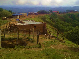 Electrificación de comunidades, Vumen Vumen Casas rurales