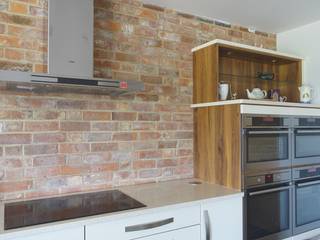 Mr and Mrs Jones industrial style kitchen in Lutterworth, Premier Kitchens & Bedrooms Premier Kitchens & Bedrooms 商业空间