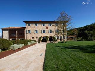 CSL, ALDENA ALDENA Rustic style houses