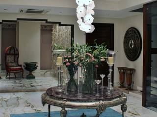 Private House Kolkata, Serip Serip راهرو سبک کلاسیک، راهرو و پله