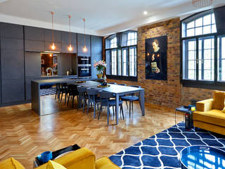 ST. KATHARINE DOCKS, Landmass London Landmass London Industrial style living room