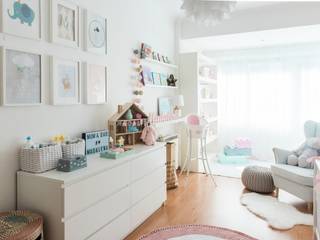 Quarto de Bebé, In&Out In&Out Habitaciones para niños de estilo moderno