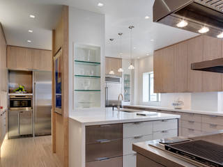 Central Park South Kitchen, New York, Lilian H. Weinreich Architects Lilian H. Weinreich Architects آشپزخانه نی/ بامبو