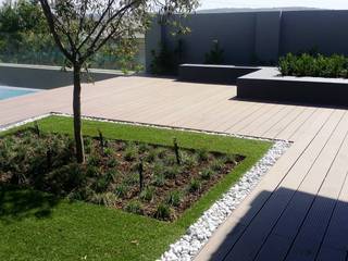 Gorgeous Gardens Walls