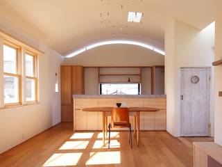 House in Uenokurumazaka, Mimasis Design／ミメイシス デザイン Mimasis Design／ミメイシス デザイン Kitchen Wood Wood effect