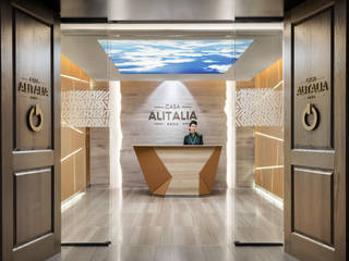 Casa Alitalia Lounges, Studio Marco Piva Studio Marco Piva Ingresso, Corridoio & Scale in stile moderno Ambra/Oro