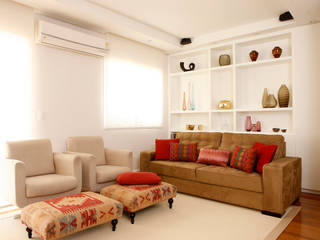 Apartamento Pinheiros, Nice De Cara Arquitetura Nice De Cara Arquitetura Living room