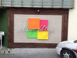 Lugar del Bife, ARCO +I ARCO +I Commercial spaces