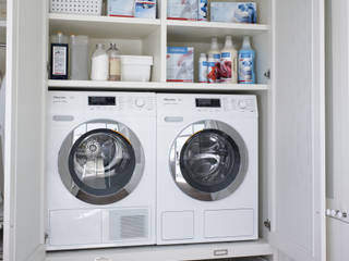 Lavadora y secadora en altura, para una mayor ergonomía DEULONDER arquitectura domestica Cocinas de estilo rústico Blanco