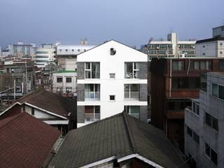 Villa mangwon, 에이오에이 아키텍츠 건축사사무소 (aoa architects) 에이오에이 아키텍츠 건축사사무소 (aoa architects) Moderne Häuser