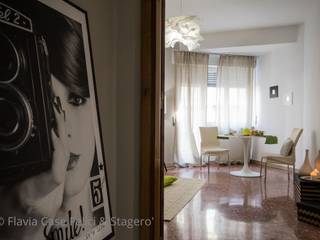 Home Staging a Ponte Milvio, Flavia Case Felici Flavia Case Felici クラシカルスタイルの 玄関&廊下&階段