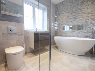Eve Lane - Main Bathroom, Brass & Rose Interiors Brass & Rose Interiors Bagno moderno Piastrelle