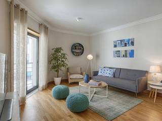 APARTAMENTO TURÍSTICO ARROIOS - LISBOA, TRAÇO 8 INTERIORES TRAÇO 8 INTERIORES Livings modernos: Ideas, imágenes y decoración