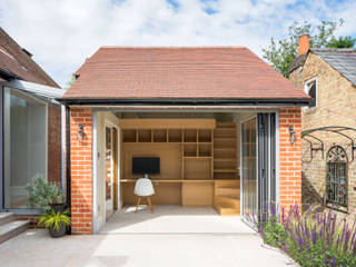 Hare Lane, Frost Architects Ltd Frost Architects Ltd Minimalist study/office