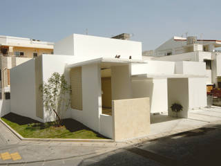 AGN-HOUSE, 門一級建築士事務所 門一級建築士事務所 Modern Houses Reinforced concrete White