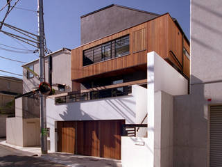 オープンテラスの家・OPEN TERRACE HOUSE, 大坪和朗建築設計事務所 Kazuro Otsubo Architects 大坪和朗建築設計事務所 Kazuro Otsubo Architects Modern Houses Wood Wood effect