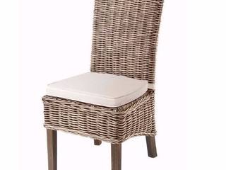 Grey Wash Rattan Dining Chairs with Cream Cushions Modish Living Salas de jantar rústicas Vime Turquesa Cadeiras e bancos