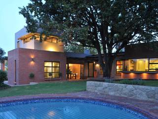 Oak Tree Studio, Bloemfontein, Reinier Brönn Architects & Associates Reinier Brönn Architects & Associates Industrial style houses