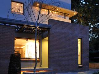 Oak Tree Studio, Bloemfontein, Reinier Brönn Architects & Associates Reinier Brönn Architects & Associates Industrial style houses