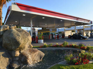 76 GasStation Palm Springs CA, Erika Winters Design Erika Winters Design Ruang Komersial