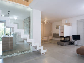 Una casa su due livelli II, Mario Ferrara Mario Ferrara Moderne Wohnzimmer