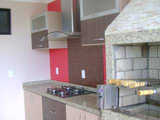 Franka Arquitetura Кухня в стиле модерн Многоцветный