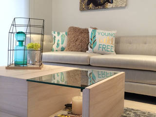 Cristina Cortés Diseño y Decoración Living roomSide tables & trays