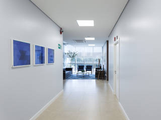 Interiores - Girando Sol Produtos de Limpeza, Tartan Arquitetura e Urbanismo Tartan Arquitetura e Urbanismo Office spaces & stores