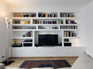 WHITE, BRIGHT AND MINIMAL. APPARTAMENTO ZONA WASHINGTON, Luigi Brenna Architetto Luigi Brenna Architetto Salon moderne